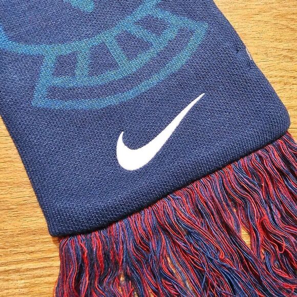 Nike Team USA Knit Scarf Unisex Blue Red White Eagle Star Logos Brand New - Picture 2 of 8